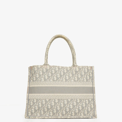 Christian Dior Book Tote Medium mit Oblique-Stickerei in Ecru und Grau