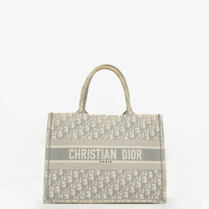 Christian Dior Book Tote Medium mit Oblique Stickerei in Ecru und Grau