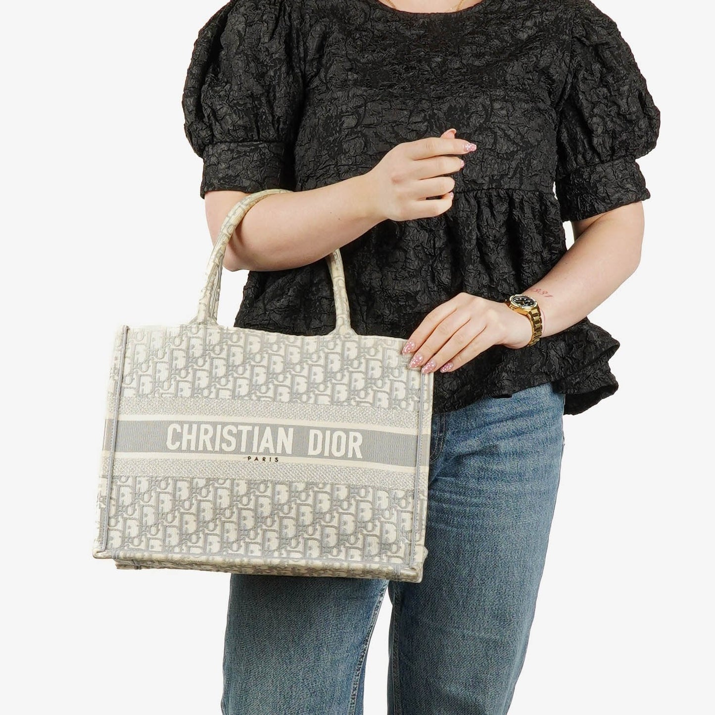 Christian Dior Book Tote Medium mit Oblique Stickerei in Ecru und Grau