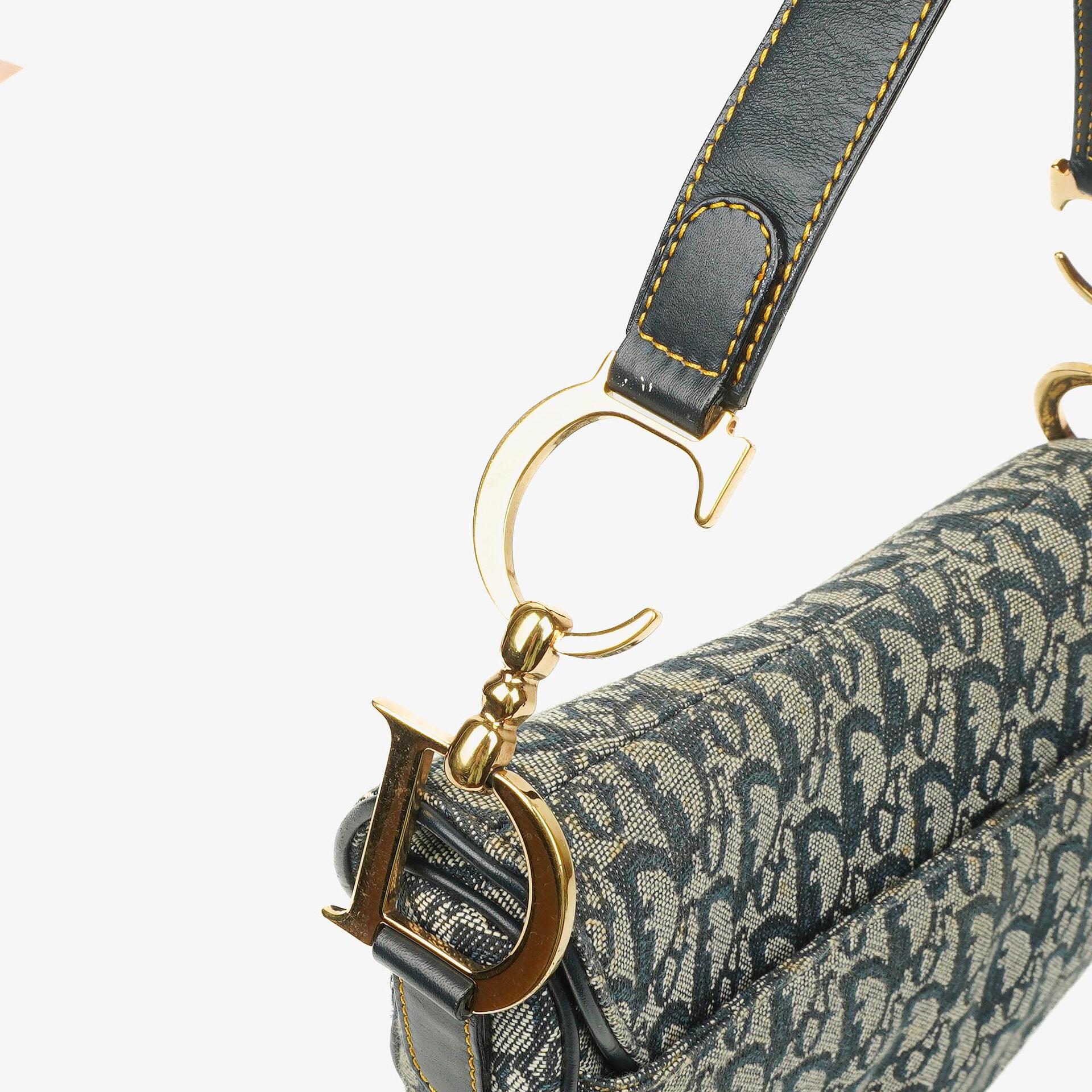 Christian Dior Saddle Tasche in mittlerer Größe