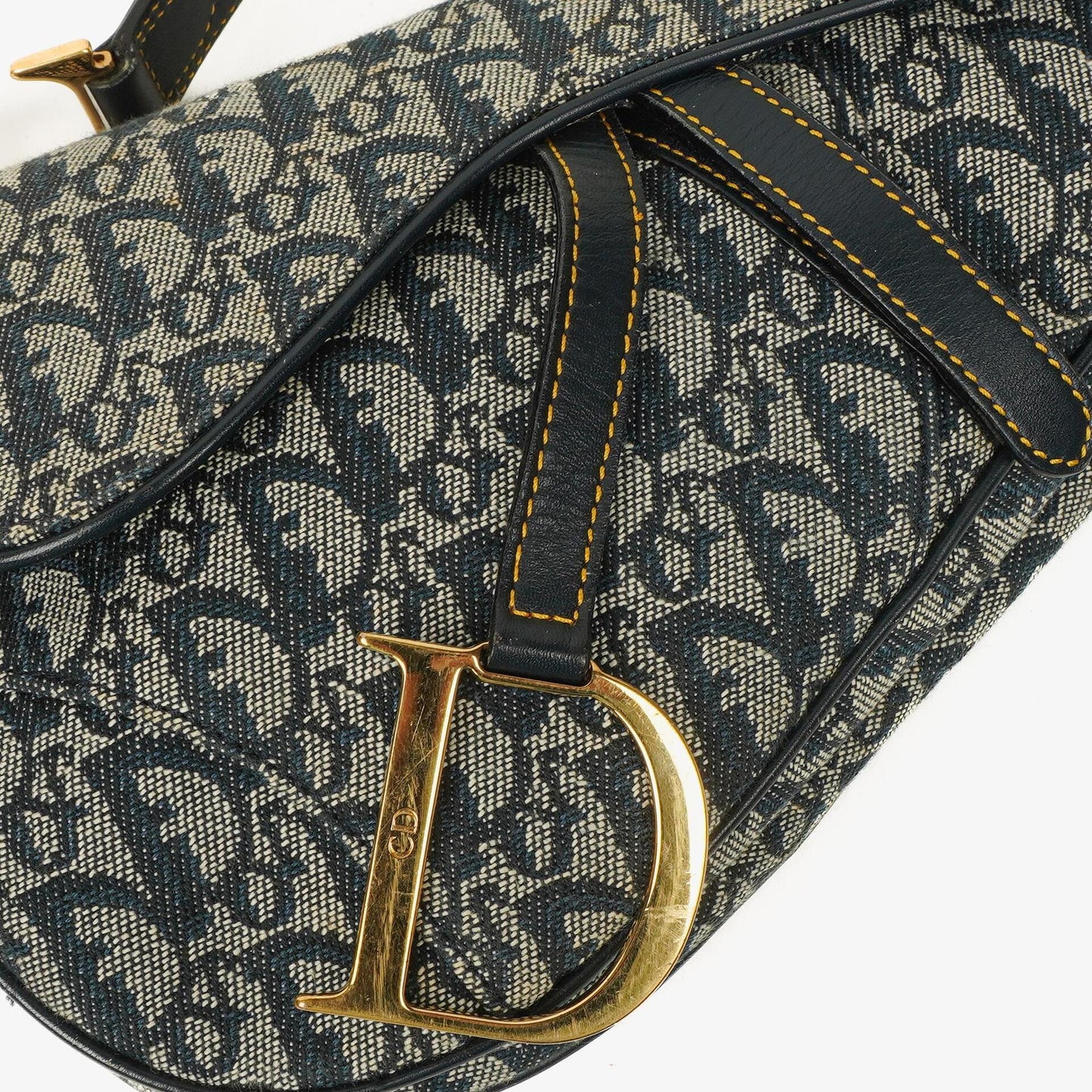 Christian Dior Saddle Tasche in mittlerer Größe
