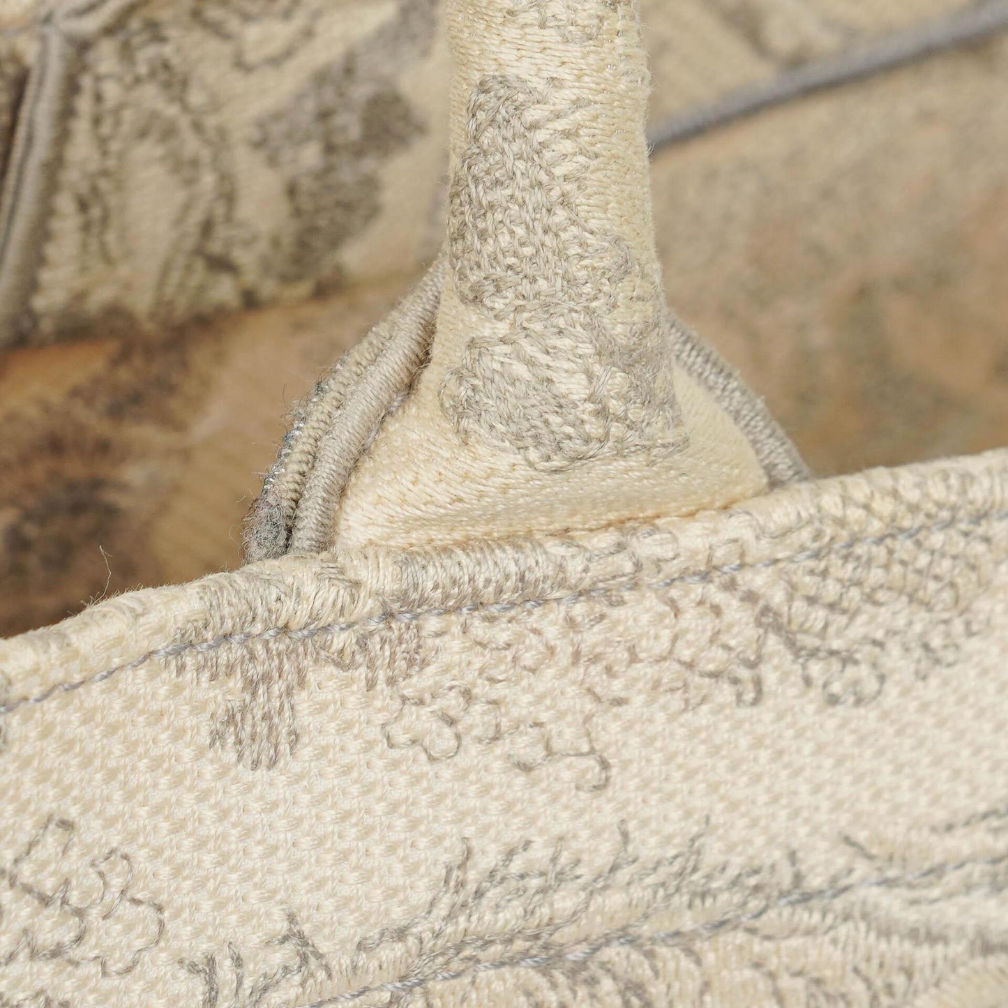 Christian Dior Toile de Jouy Buch-Tasche