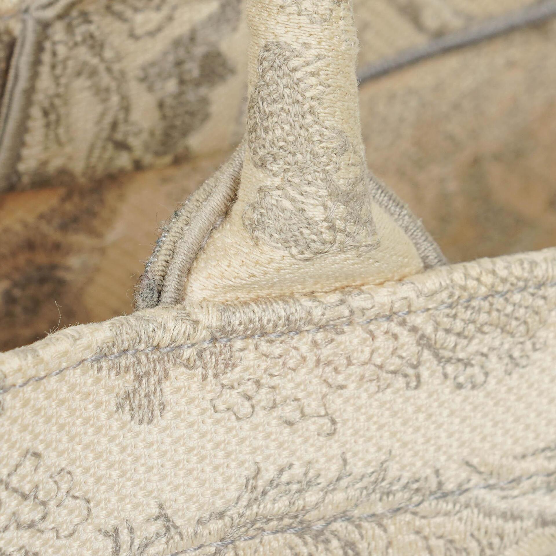 Christian Dior Toile de Jouy Buch-Tasche