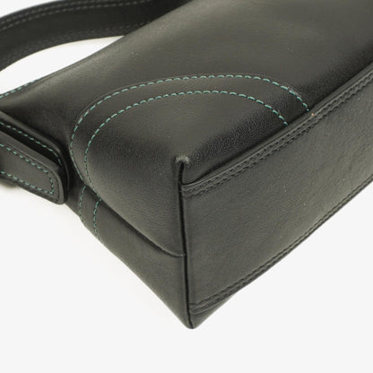 Coach Schultertasche aus schwarzem Leder