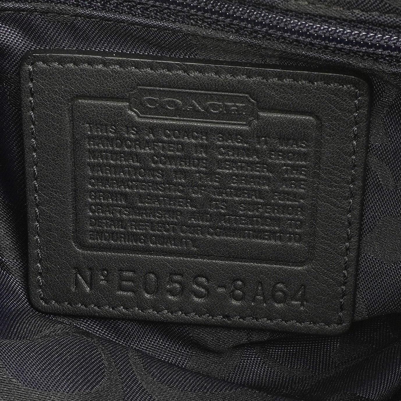 Coach Schultertasche aus schwarzem Leder