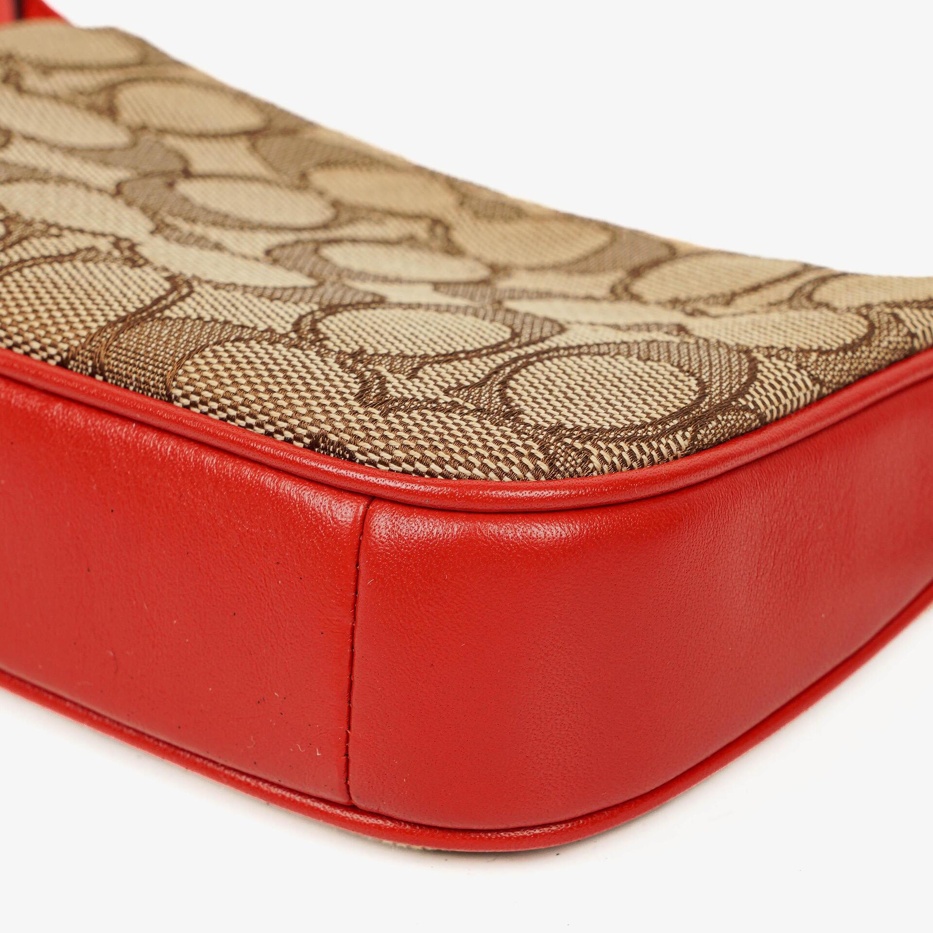 Coach Nolita 15 Mini Tasche aus Signature Canvas