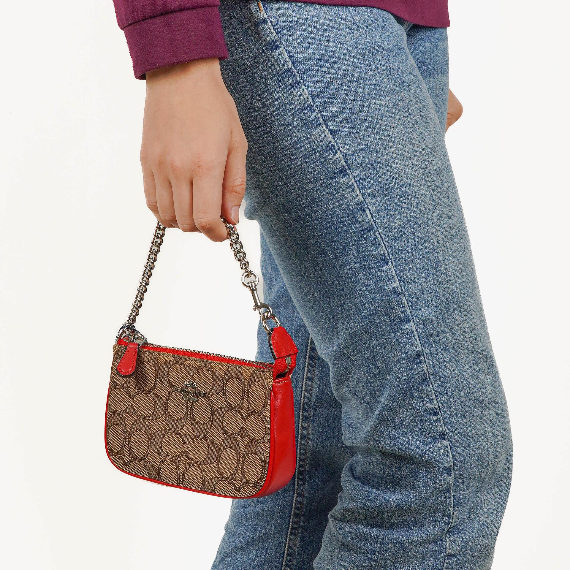 Coach Nolita 15 Mini Tasche aus Signature Canvas