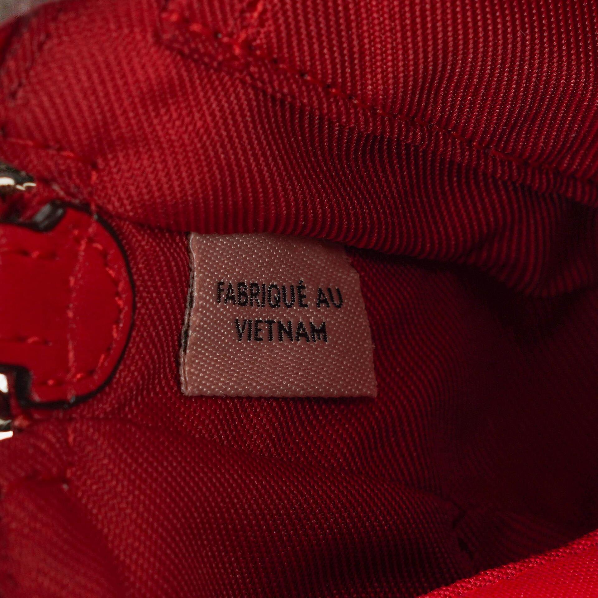 Coach Nolita 15 Mini Tasche aus Signature Canvas