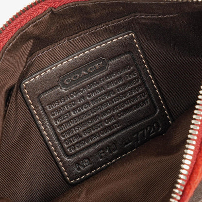 Coach Schultertasche aus roter Wolle