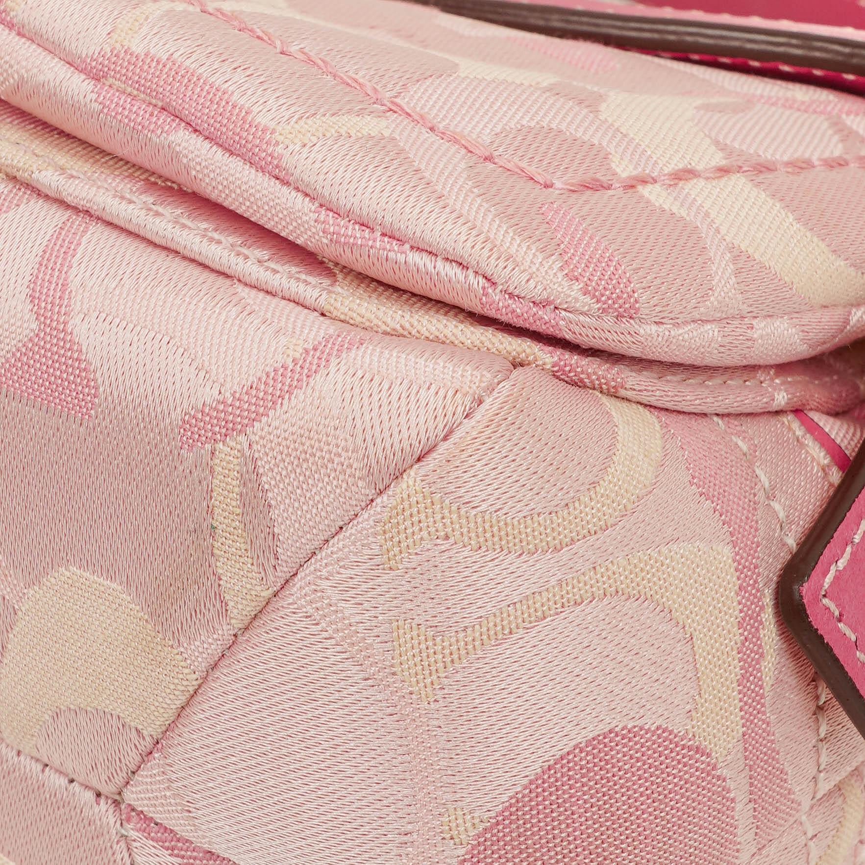 Coach Soho Schultertasche in Rosa