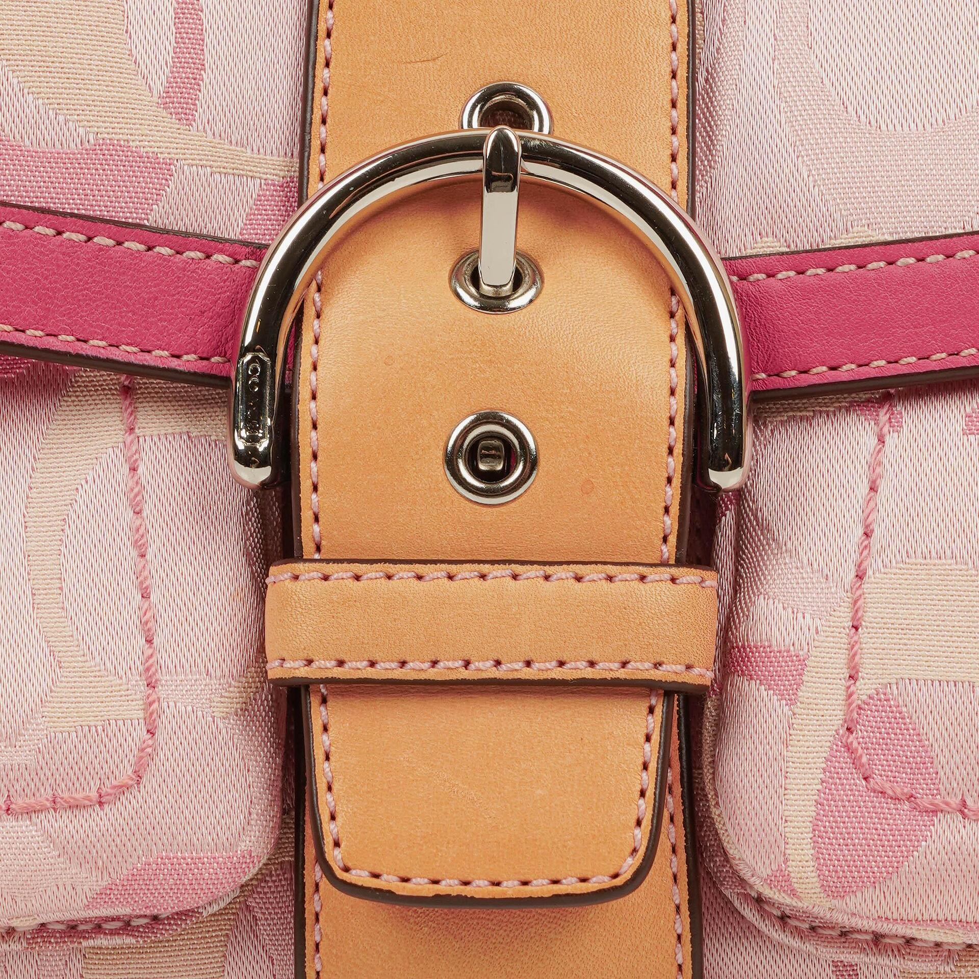 Coach Soho Schultertasche in Rosa