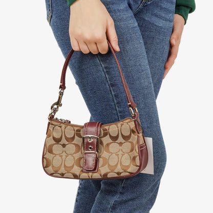 Coach Soho Signature kleine Schultertasche