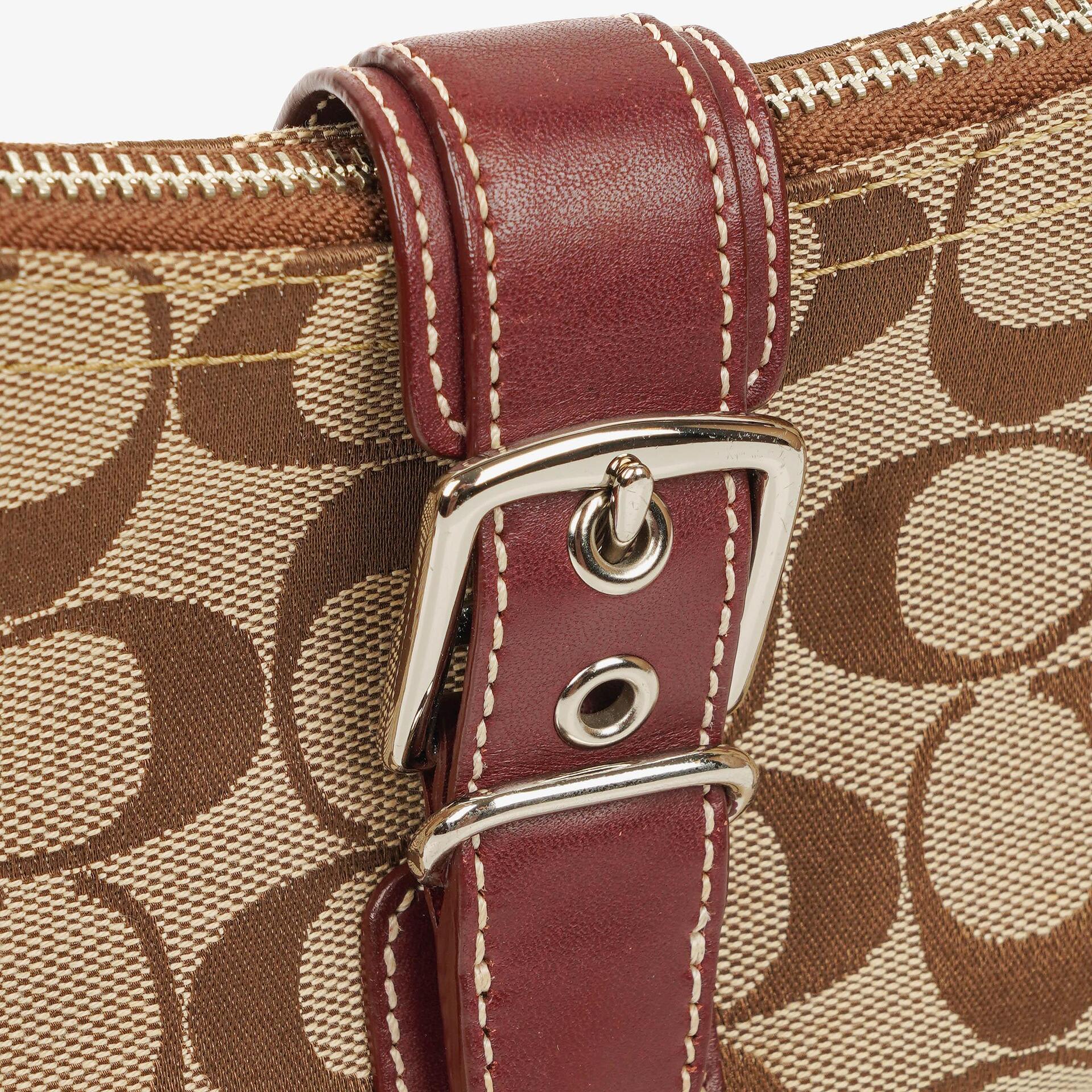Coach Soho Signature kleine Schultertasche