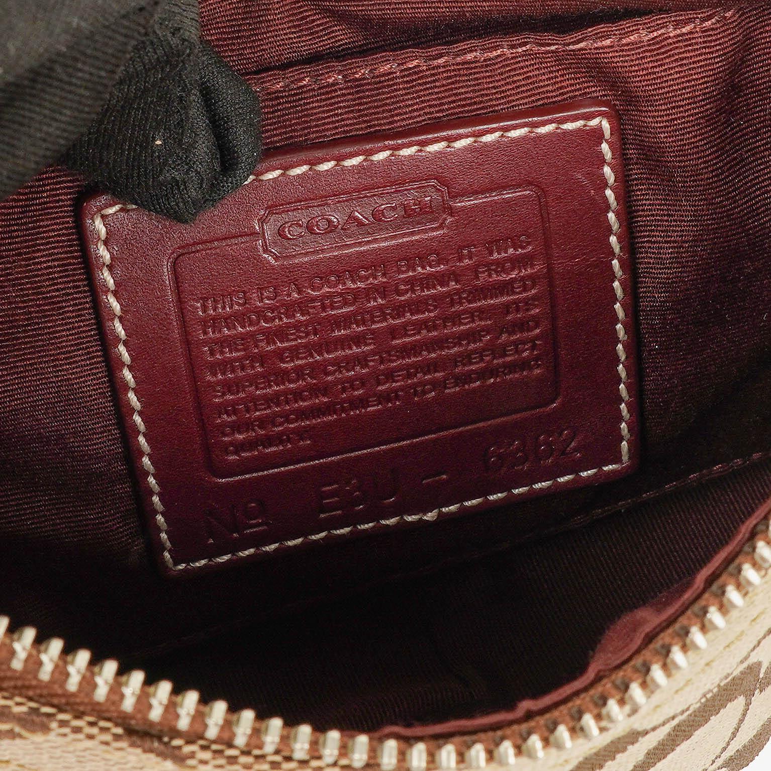 Coach Soho Signature kleine Schultertasche