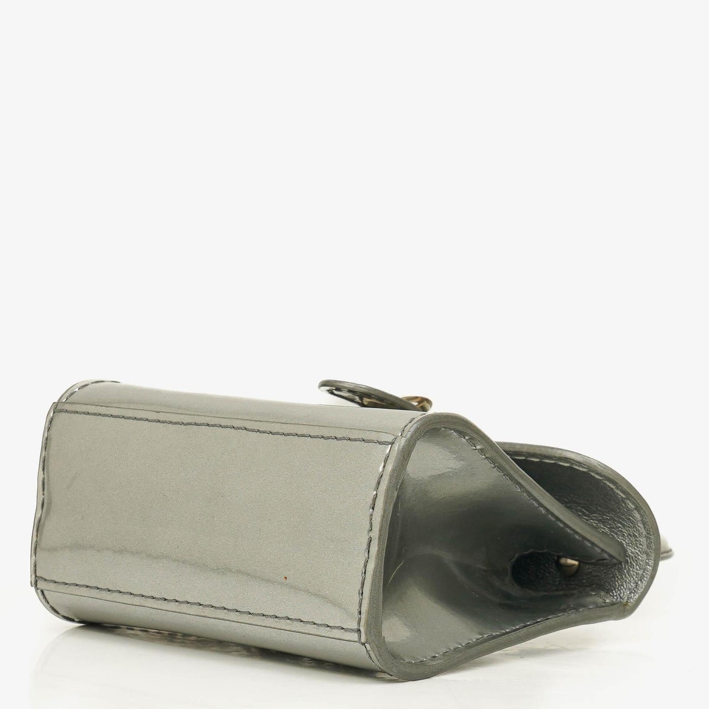 Delvaux Brillant Super Mini Charm Tasche aus Vernis