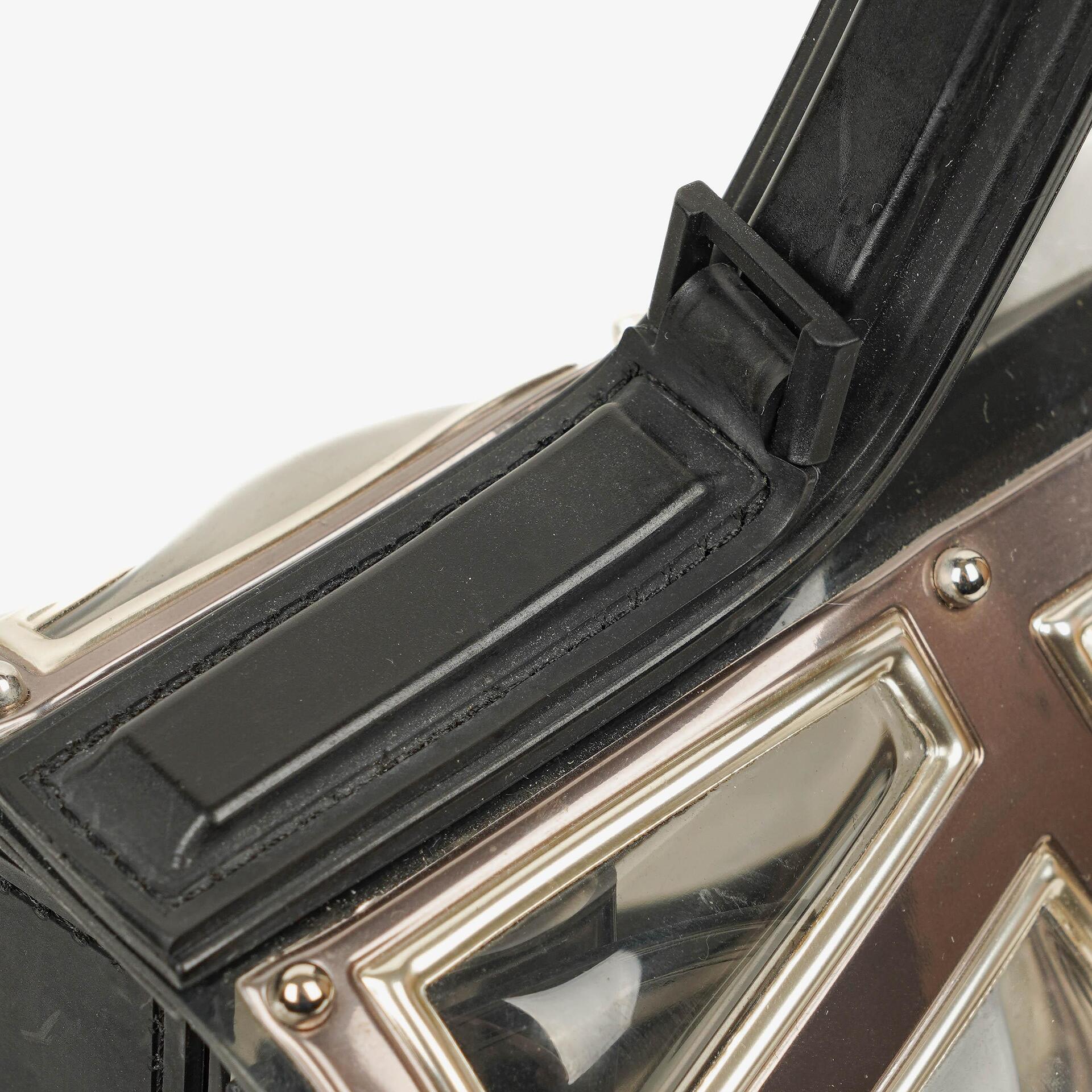 Delvaux Gladiator Tempete Satchel aus Vinyl in Antiksilber