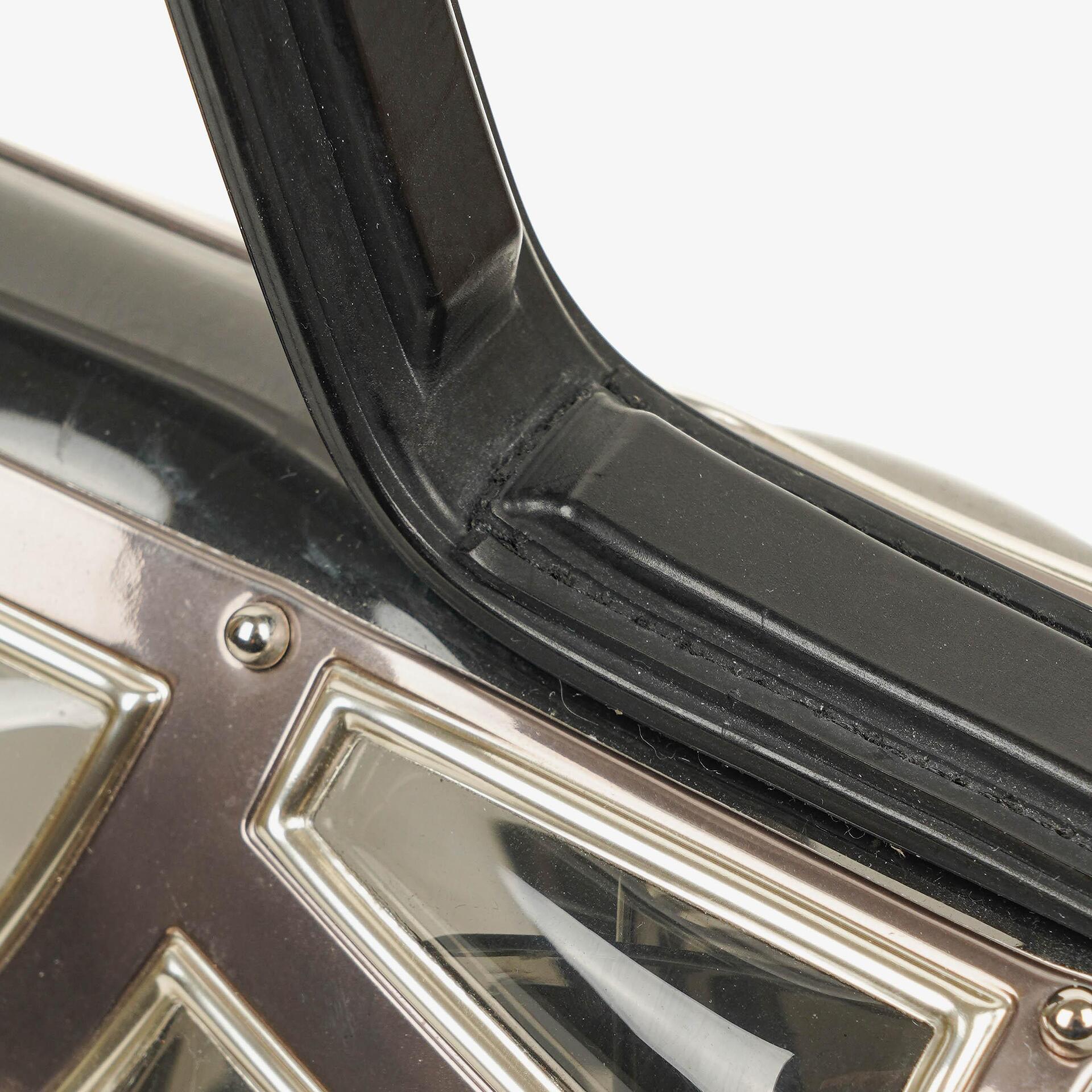 Delvaux Gladiator Tempete Satchel aus Vinyl in Antiksilber