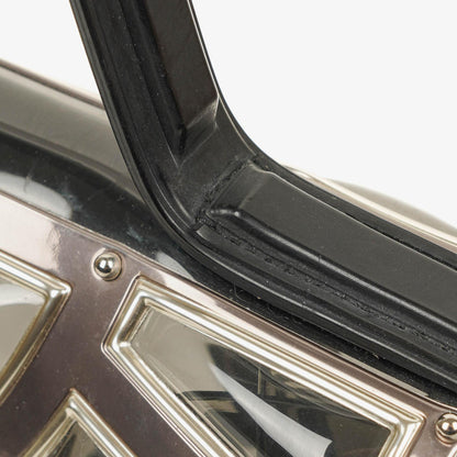 Delvaux Gladiator Tempete Satchel aus Vinyl in Antiksilber