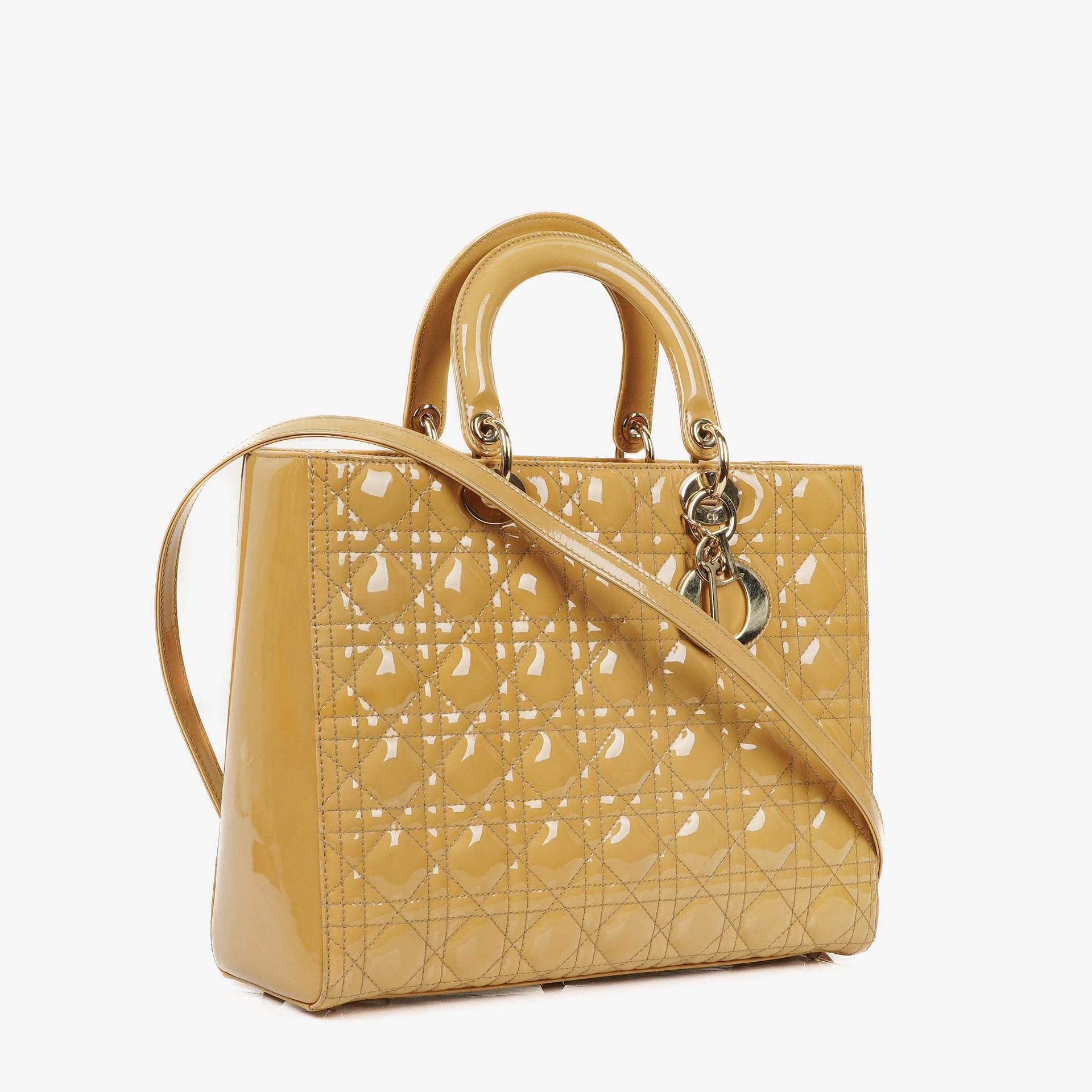 Dior Lady Dior Vintage Große Beige Lack-Kalbsleder Handtasche