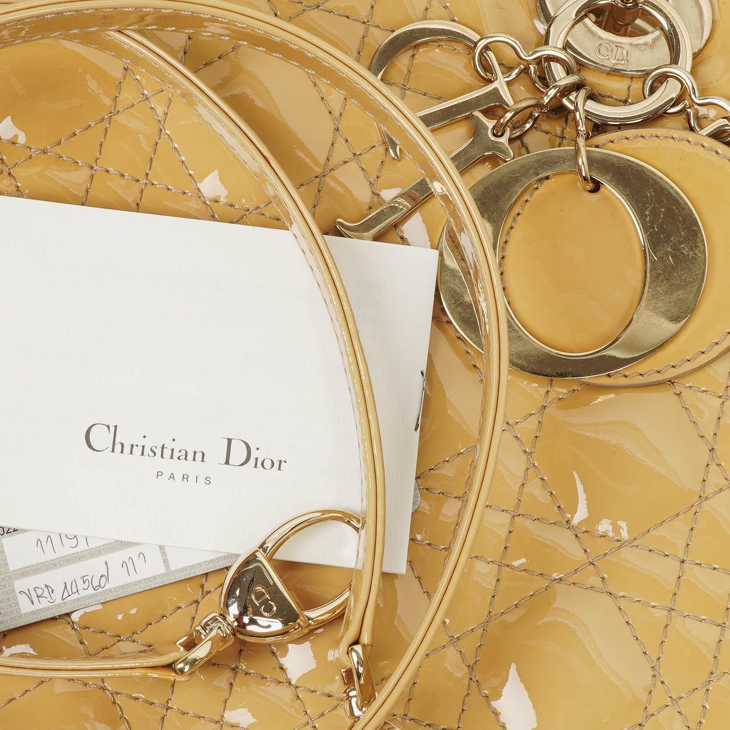 Dior Lady Dior Vintage Große Beige Lack-Kalbsleder Handtasche