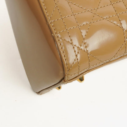 Dior Lady Dior Vintage Medium Handtasche aus beigem Lackkalbsleder