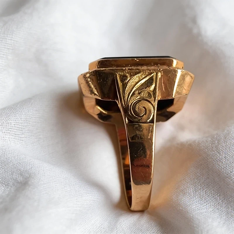 Vintage Siegelring 585 Gelbgold mit schwarzem Onyx | 14 Karat