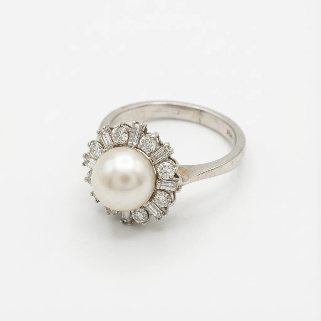 Mondäner 750 Vintage Ballerina-Ring – Perle & Diamanten im Baguet