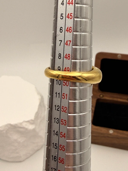 Vintage Gypsy Ring 750 Gold – Sapphire Cabochon &amp; Diamonds