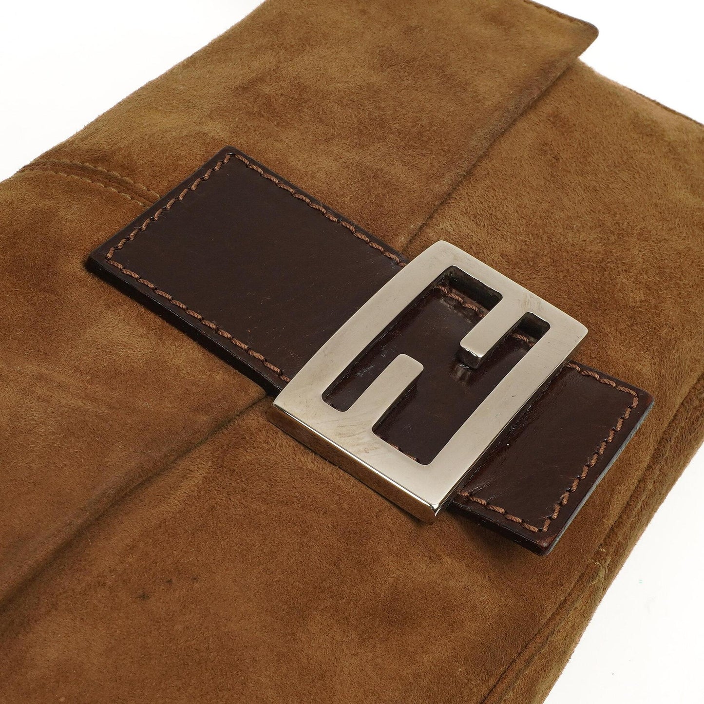 Fendi Baguette Tasche Braun Wildleder
