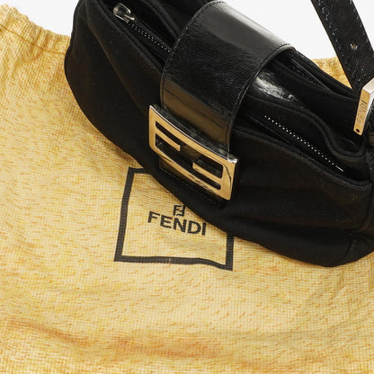Fendi Baguette Schwarze Neopren Tasche