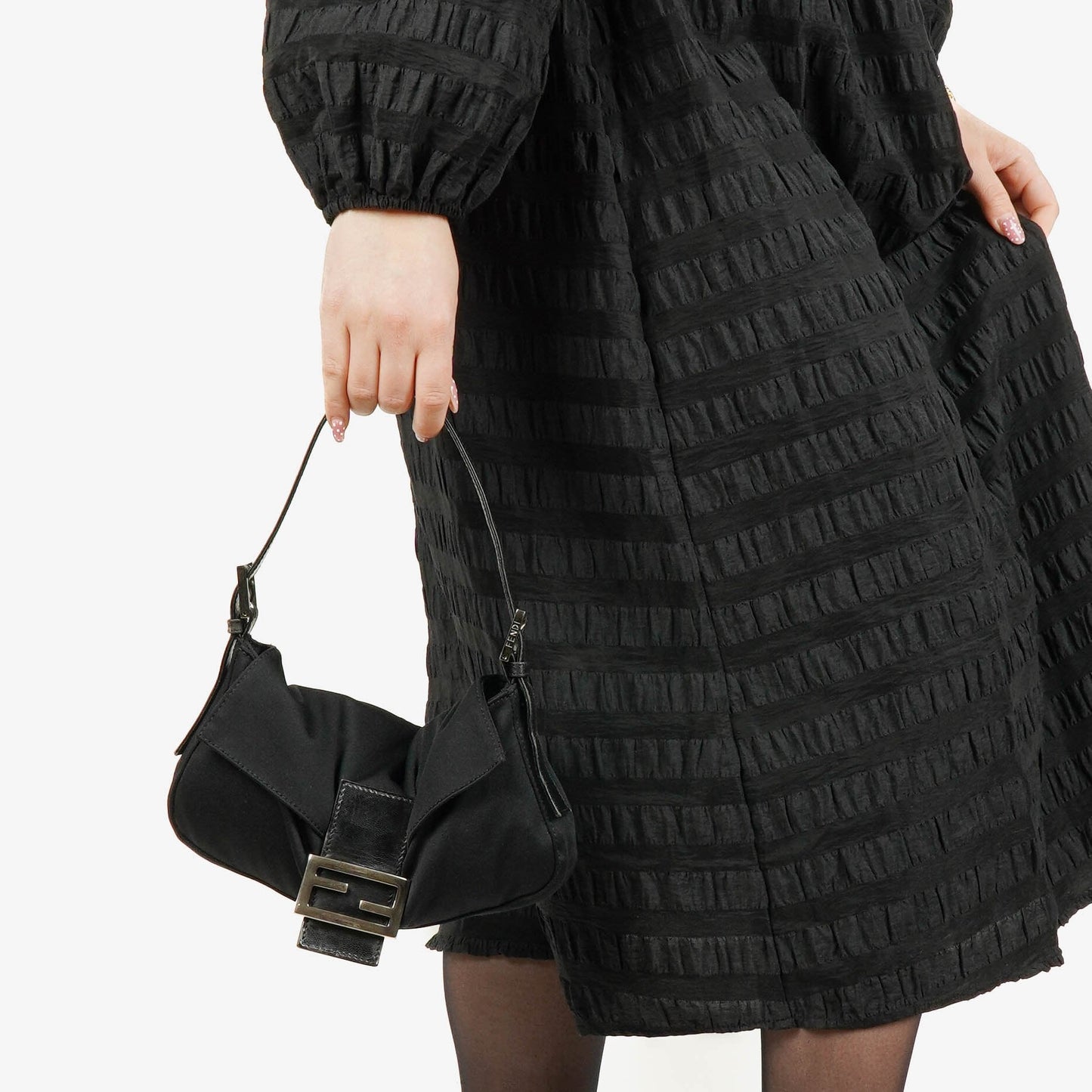 Fendi Baguette Schultertasche aus schwarzem Neopren