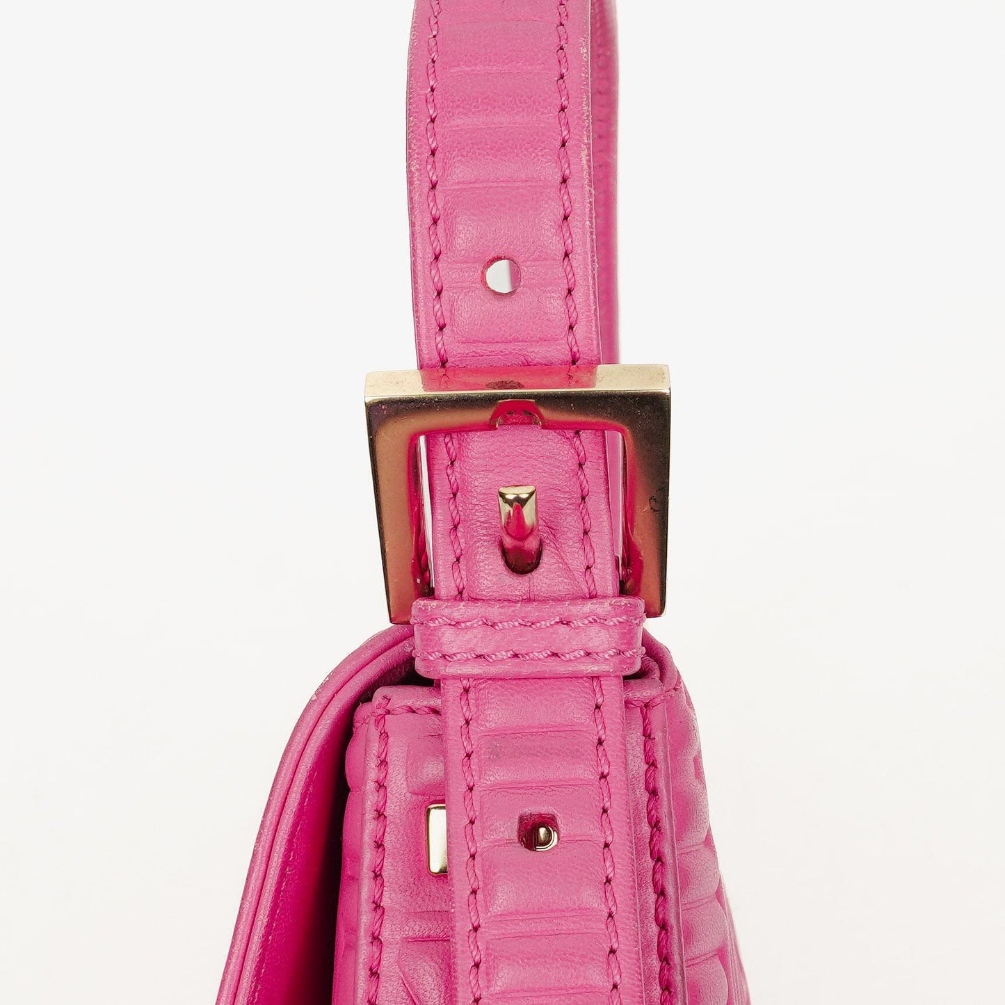 Fendi Baguette Schultertasche aus Nappa in Logo/Fuxia