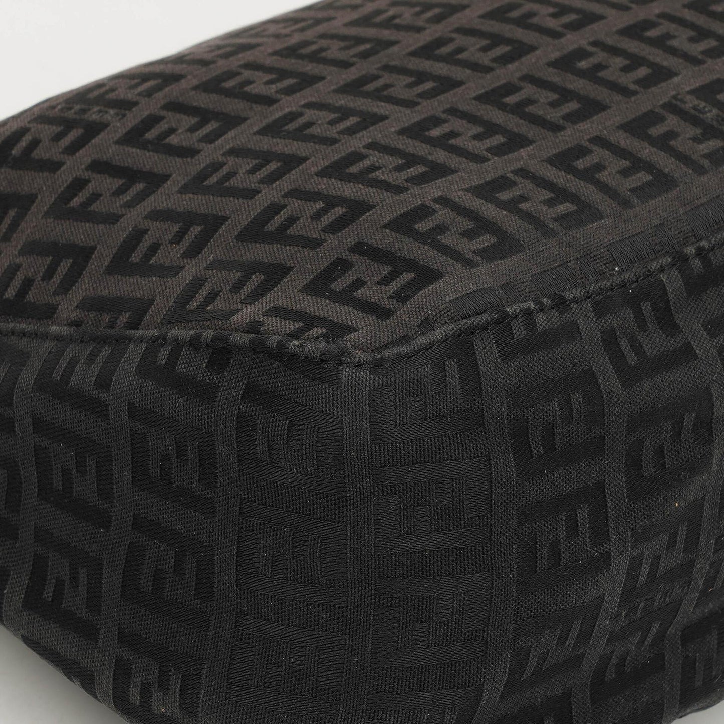 Fendi Baguette Zucchino Handtasche Schwarz Canvas