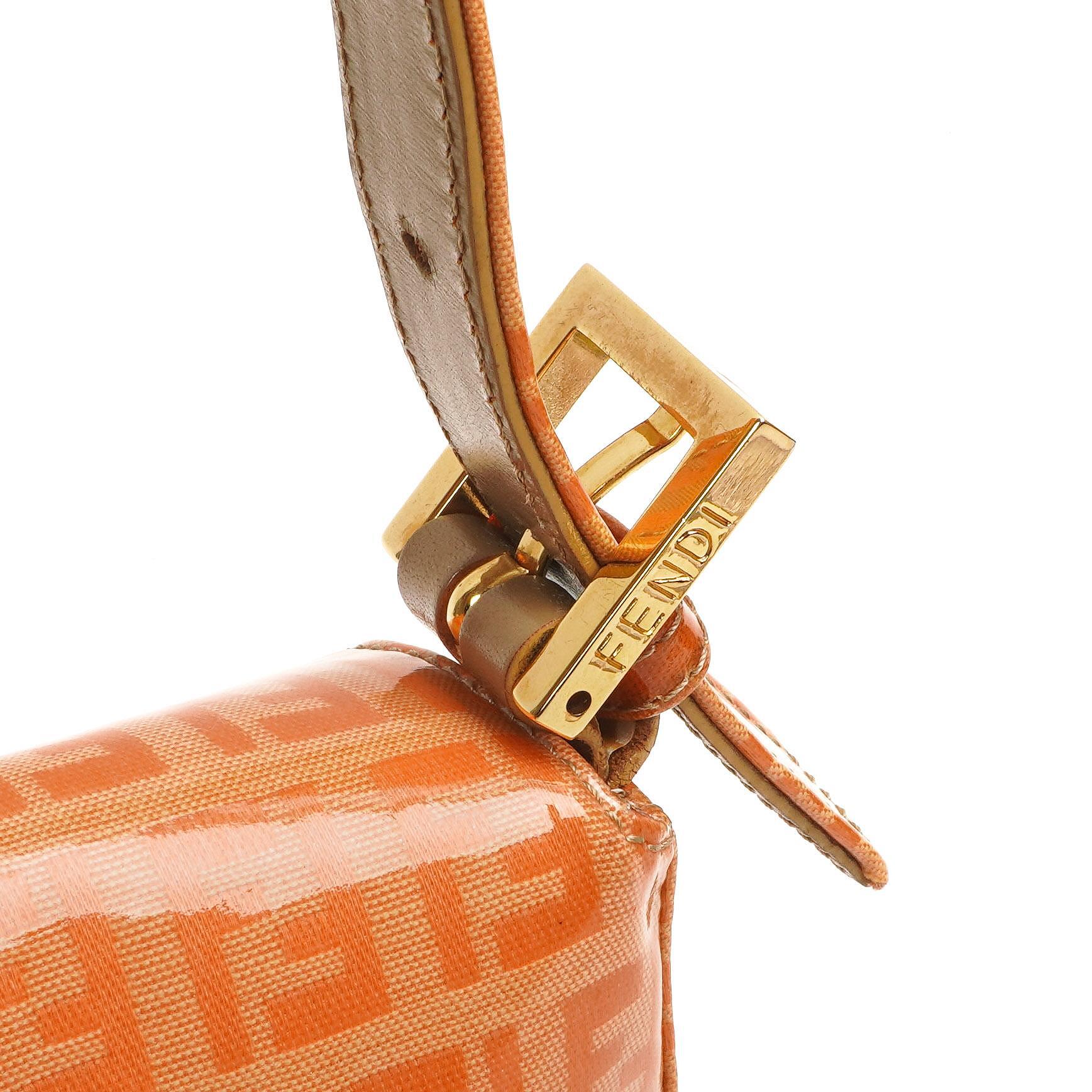Fendi Baguette Zucchino FF Orange Vinyl Schultertasche