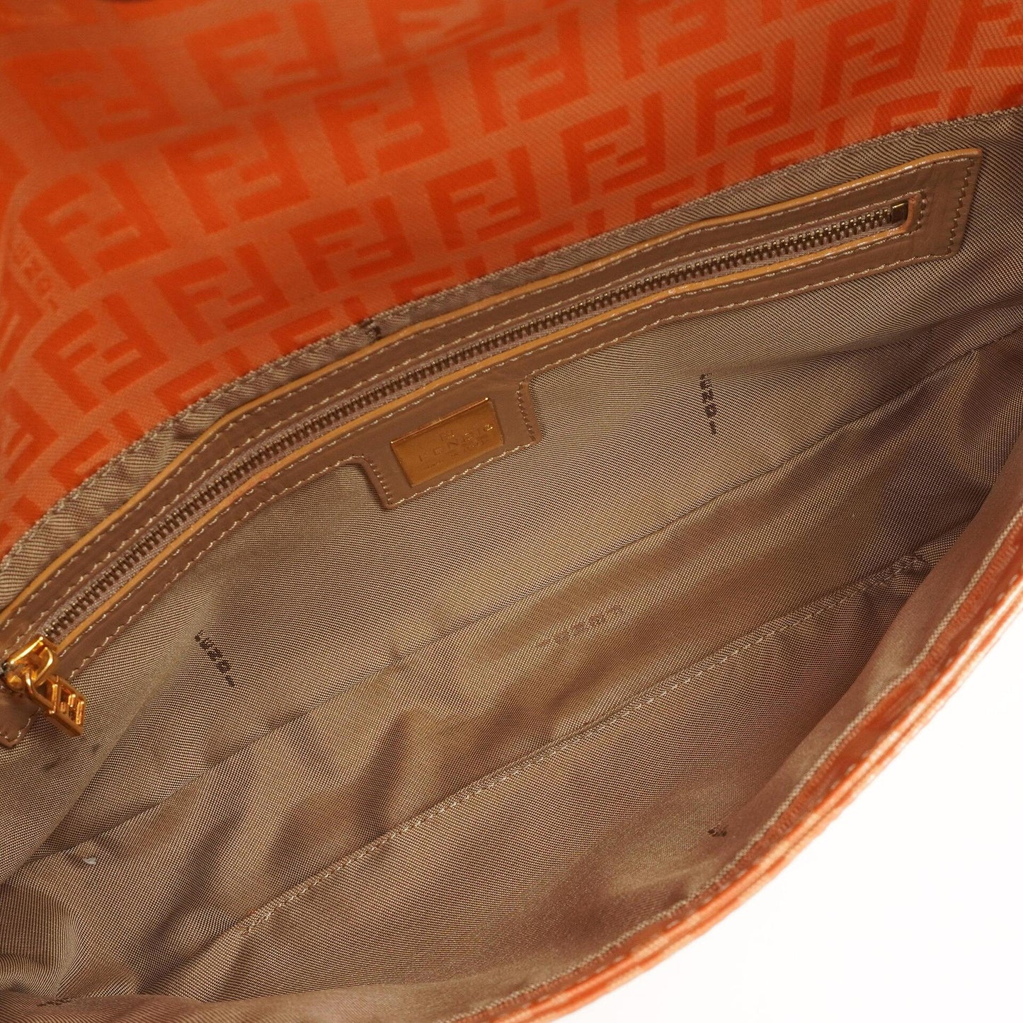 Fendi Baguette Zucchino FF Orange Vinyl Schultertasche