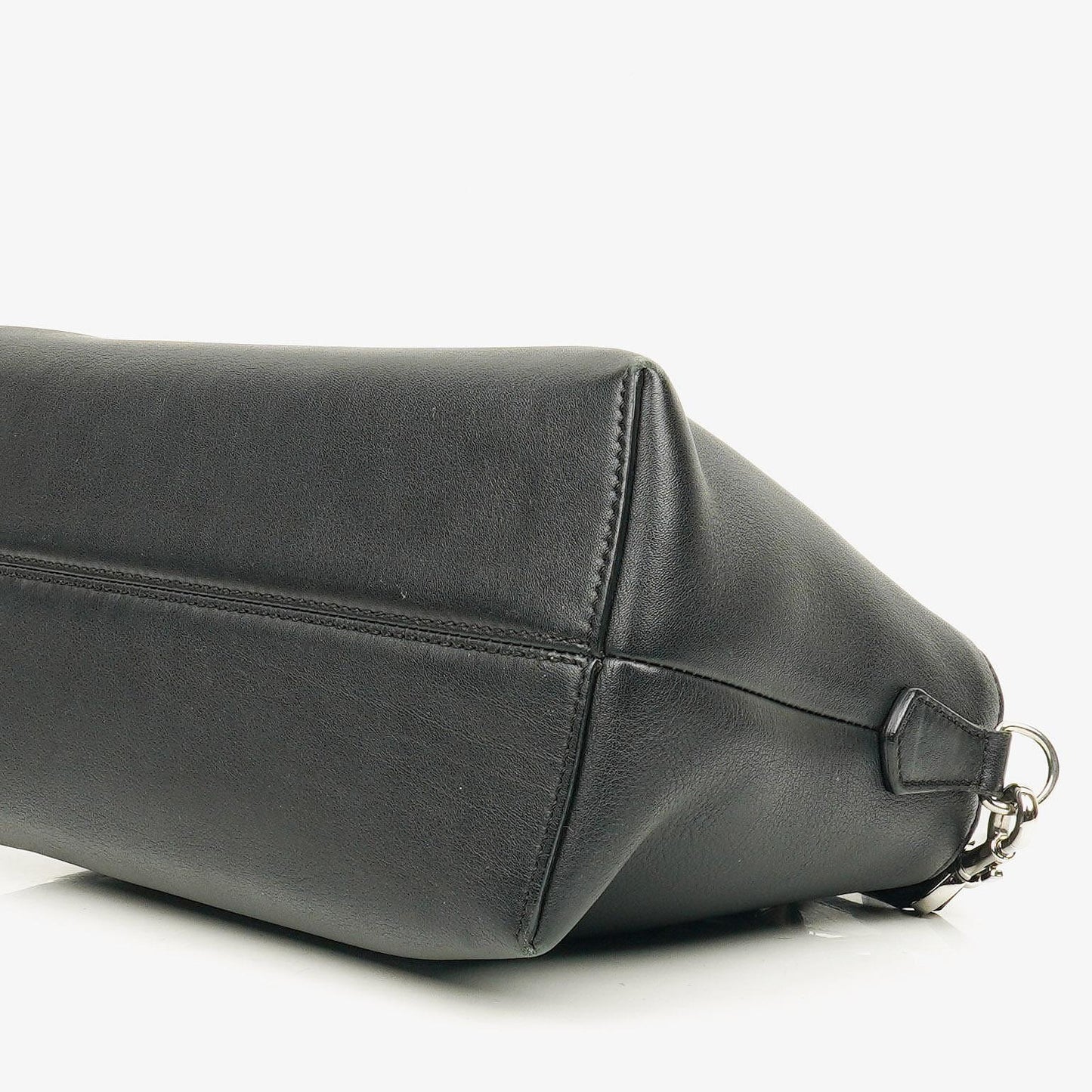 Fendi Große By The Way Tasche aus schwarzem genarbtem Kalbsleder