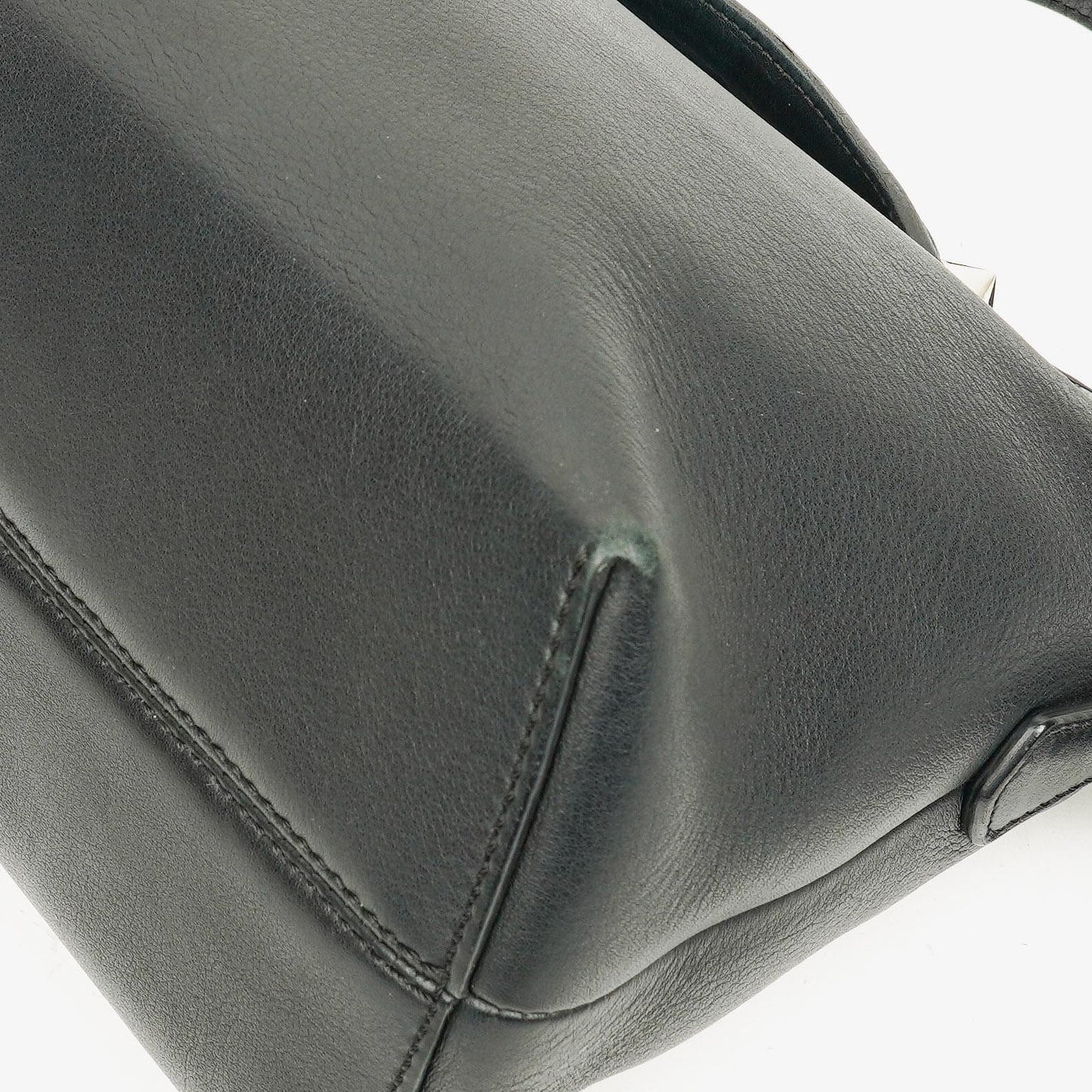 Fendi Große By The Way Tasche aus schwarzem genarbtem Kalbsleder