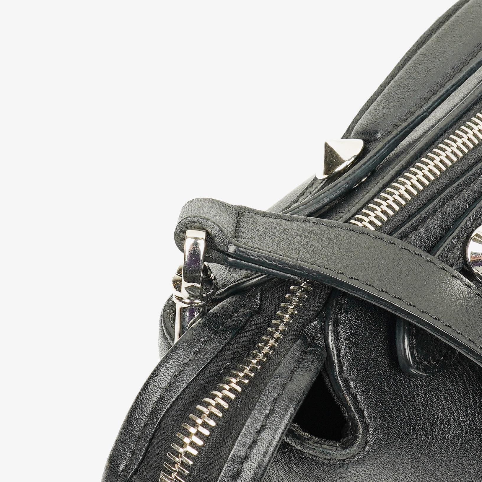 Fendi Große By The Way Tasche aus schwarzem genarbtem Kalbsleder