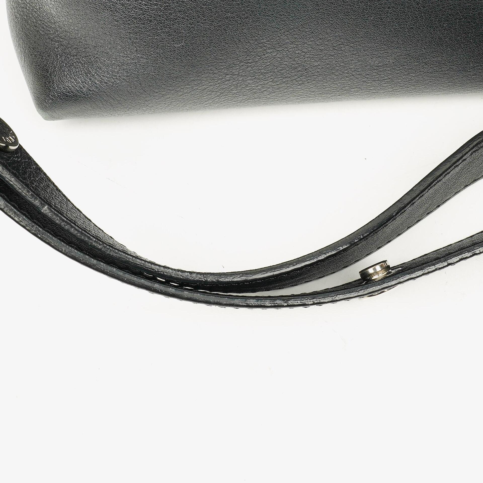Fendi Große By The Way Tasche aus schwarzem genarbtem Kalbsleder