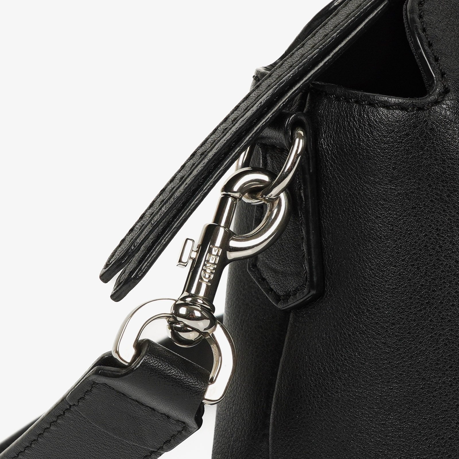 Fendi By The Way Medium Boston Tasche aus schwarzem Leder