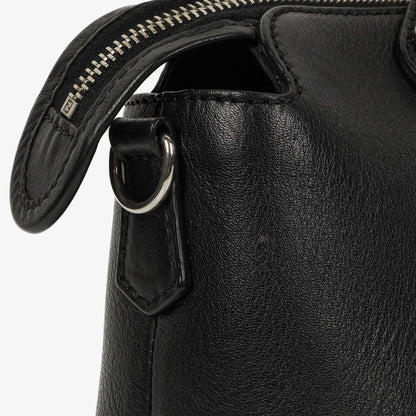 Fendi By The Way Medium Boston Tasche aus schwarzem Leder