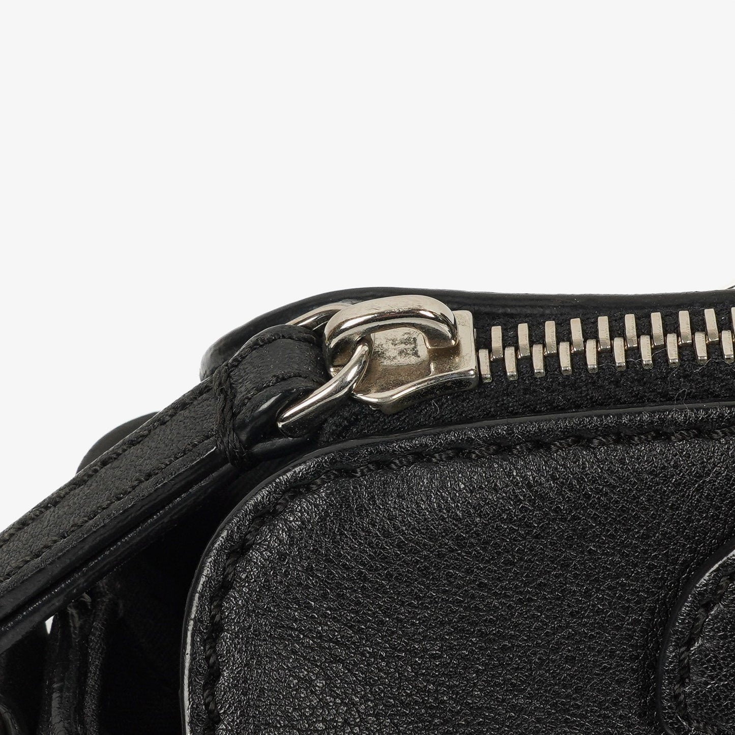 Fendi By The Way Medium Boston Tasche aus schwarzem Leder