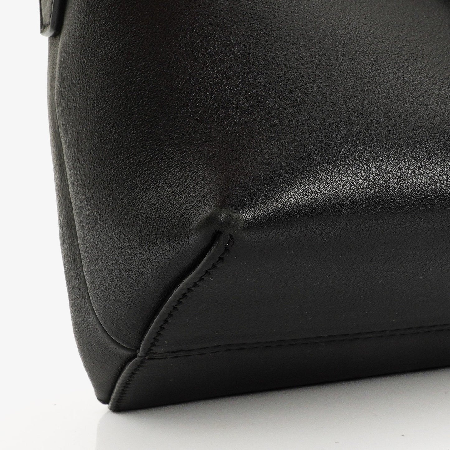 Fendi By The Way Medium Boston Tasche aus schwarzem Leder