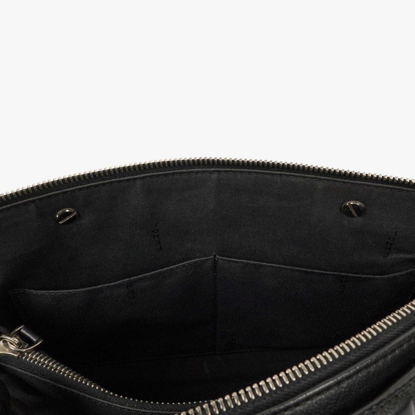 Fendi By The Way Medium Boston Tasche aus schwarzem Leder
