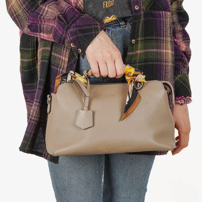 Fendi By The Way Vitello Dolce Torto Mittelgroße Tasche