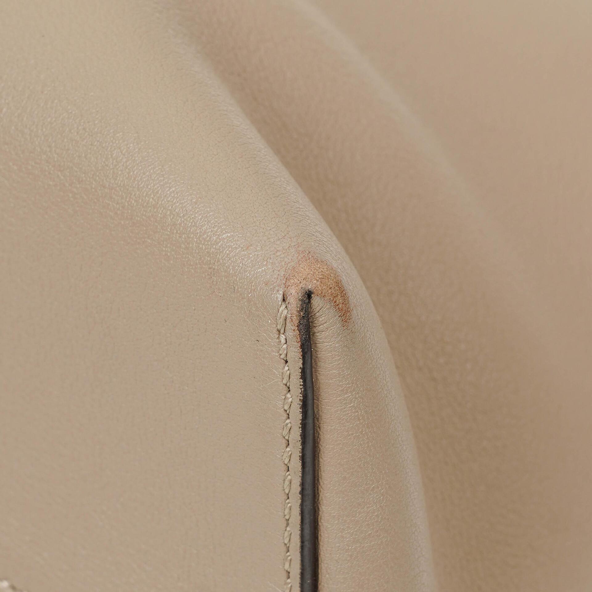 Fendi By The Way Vitello Dolce Torto Mittelgroße Tasche