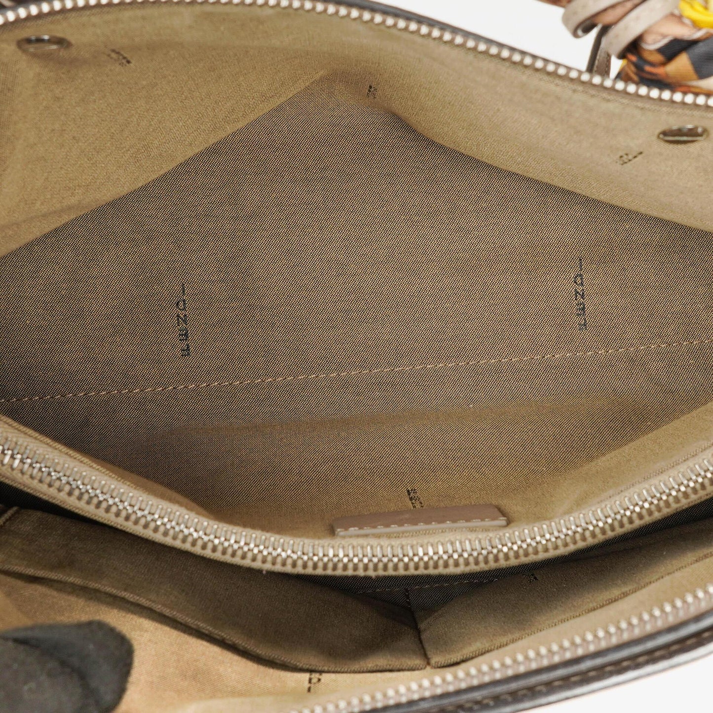 Fendi By The Way Vitello Dolce Torto Mittelgroße Tasche