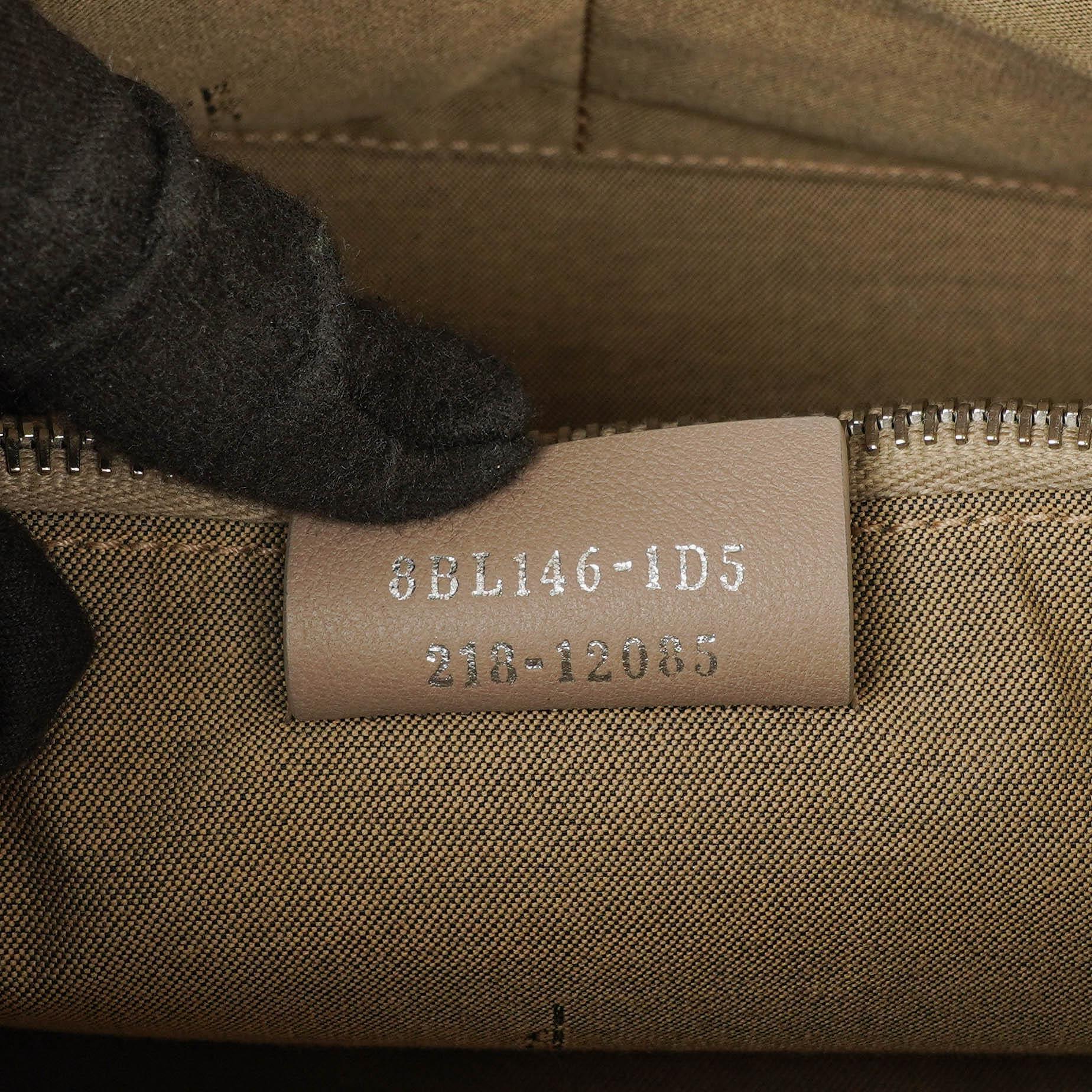 Fendi By The Way Vitello Dolce Torto Mittelgroße Tasche