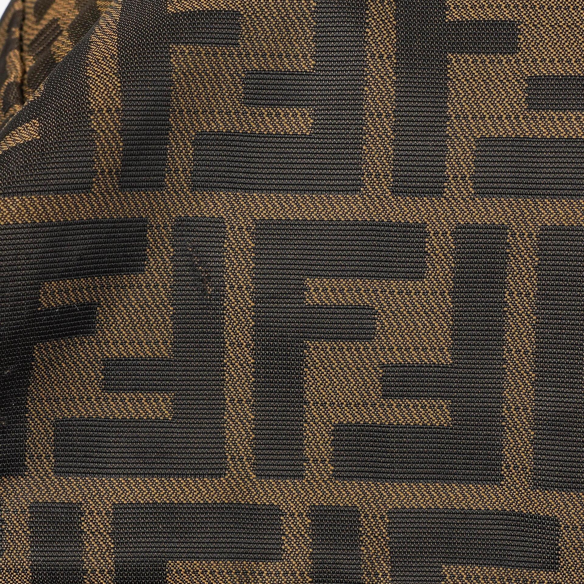 Fendi FF Zucca Tragetasche in Braun
