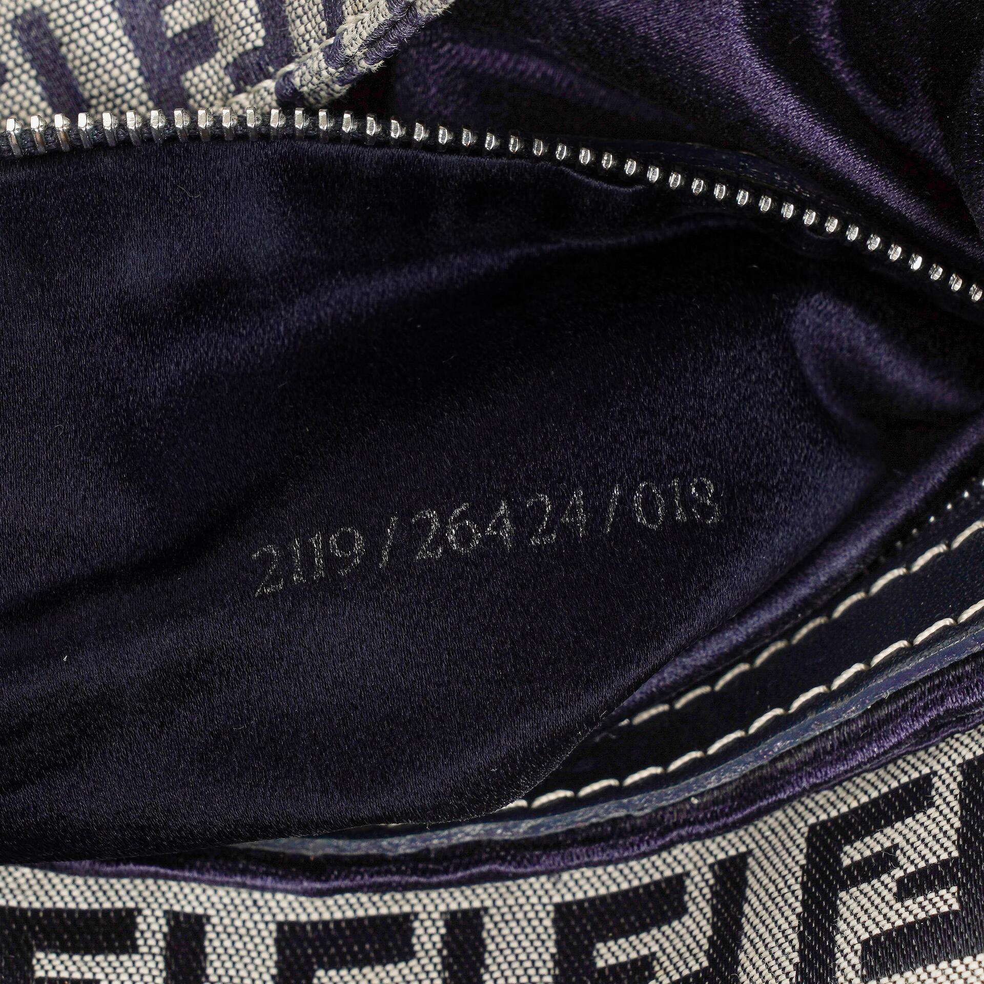 Fendi FF Zucchino Baguette in Navy